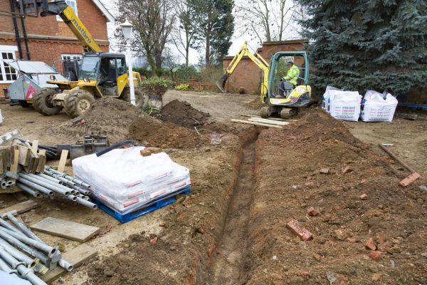 Drainage Ditch Digging in Lodi