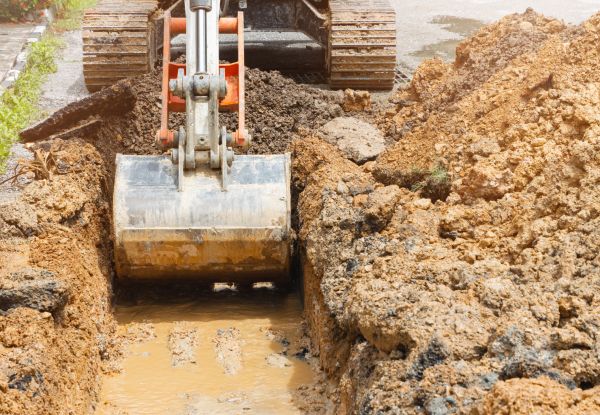 Water Line Digging in Lodi